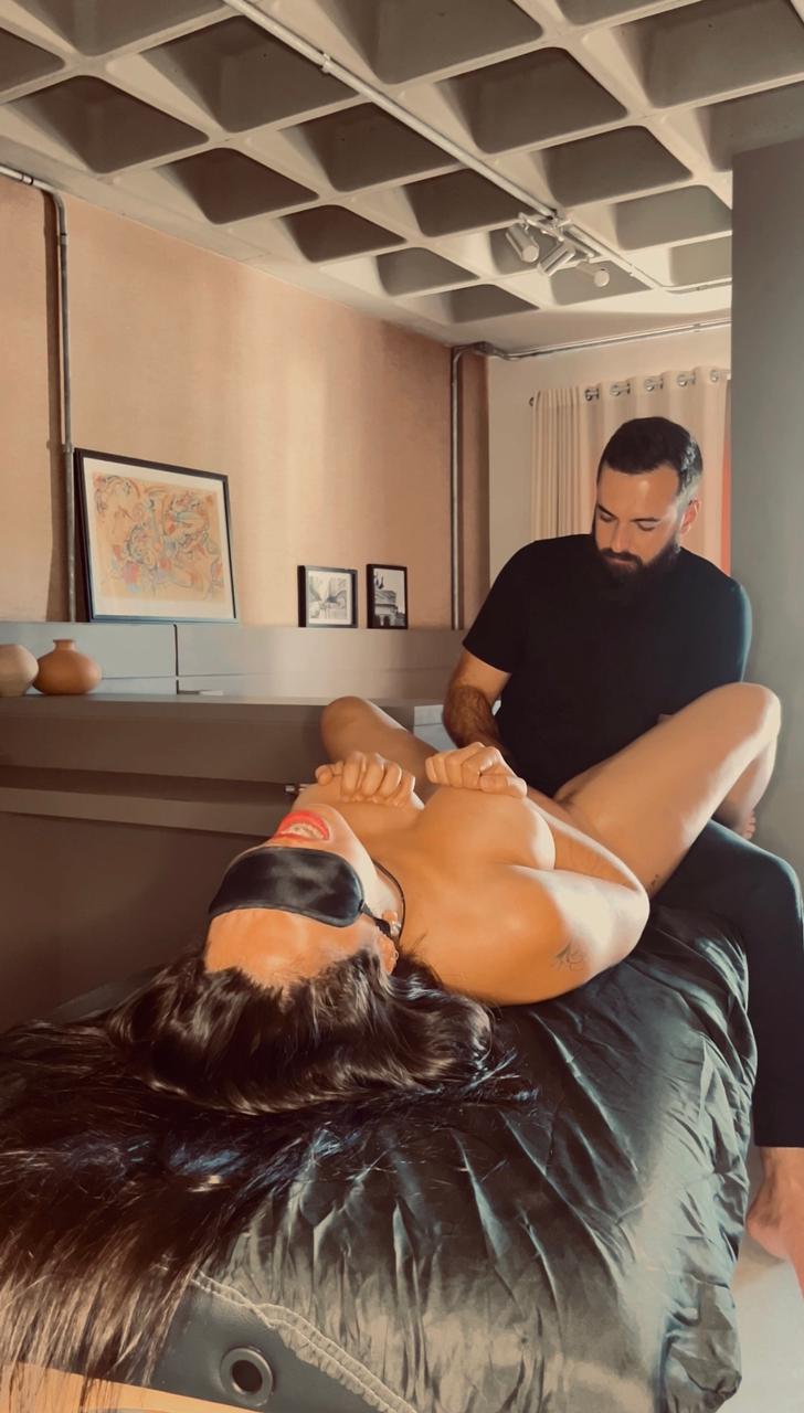 Vídeo de Massagem Orgástica