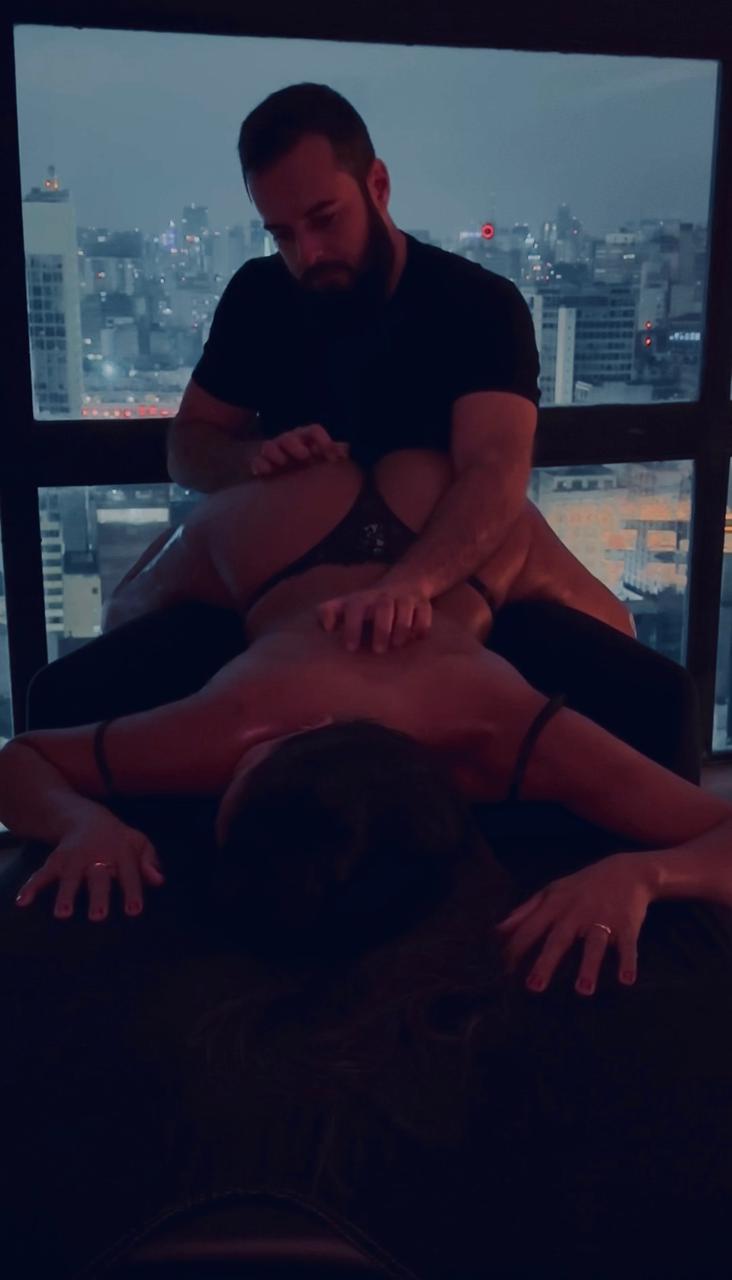 Vídeo de Massagem Orgástica